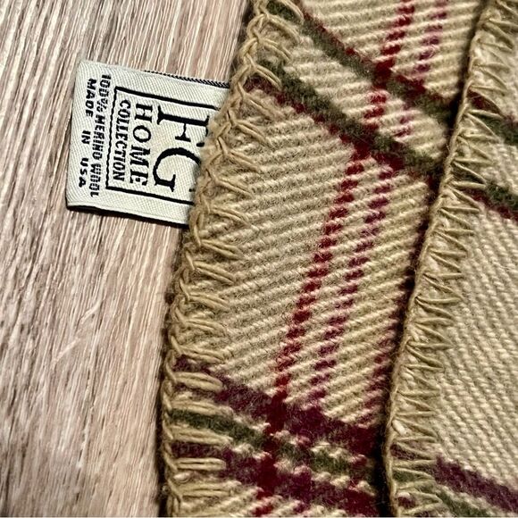 Vintage Field Gear Home wool Plaid Beige Maroon southwest wool Throw Blanket - Picture 4 of 8